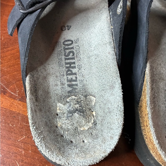 Mephisto Black Helen thong sandals size 40 - Picture 8 of 9